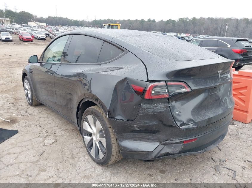 2024 Tesla Model Y Long Range Dual Motor All-Wheel Drive VIN: 7SAYGAEE3RF020253 Lot: 41176413