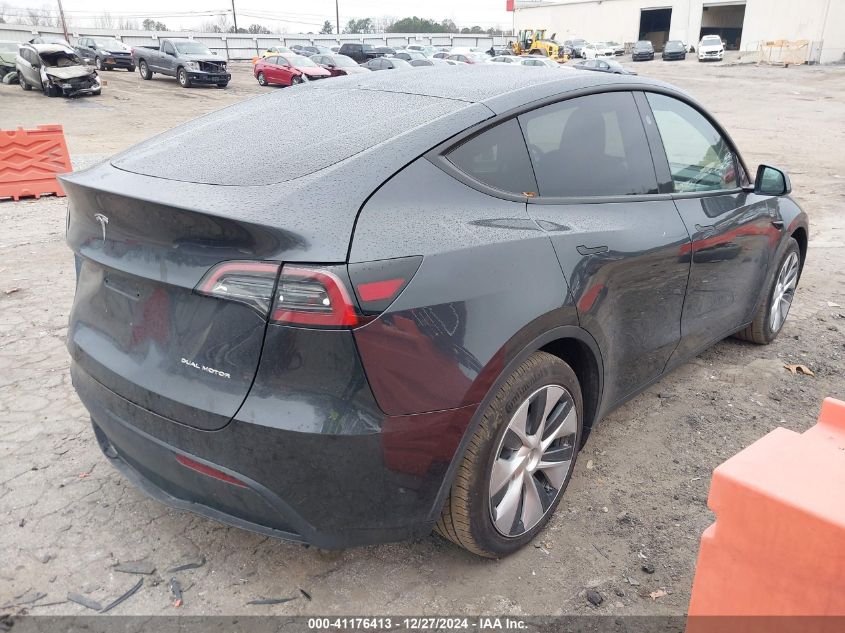 2024 Tesla Model Y Long Range Dual Motor All-Wheel Drive VIN: 7SAYGAEE3RF020253 Lot: 41176413