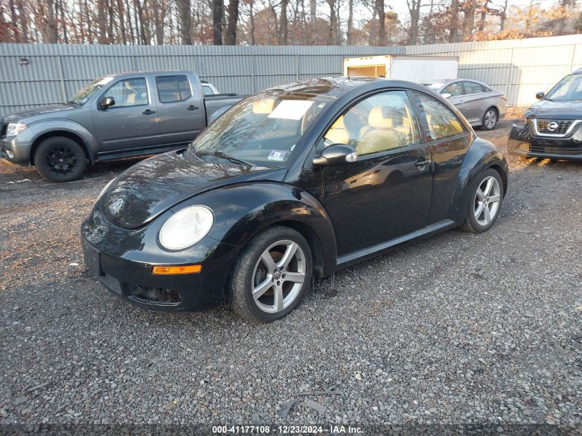 2010 Volkswagen New Beetle 2.5L VIN: 3VWRG3AG9AM013681 Lot: 41177108