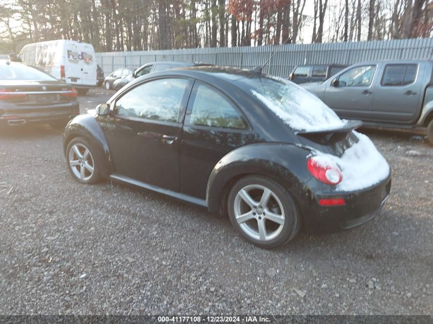 2010 Volkswagen New Beetle 2.5L VIN: 3VWRG3AG9AM013681 Lot: 41177108