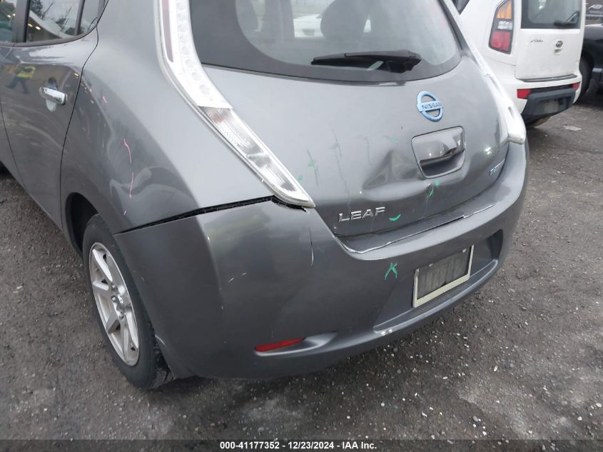 2015 Nissan Leaf S VIN: 1N4AZ0CP3FC305704 Lot: 41177352