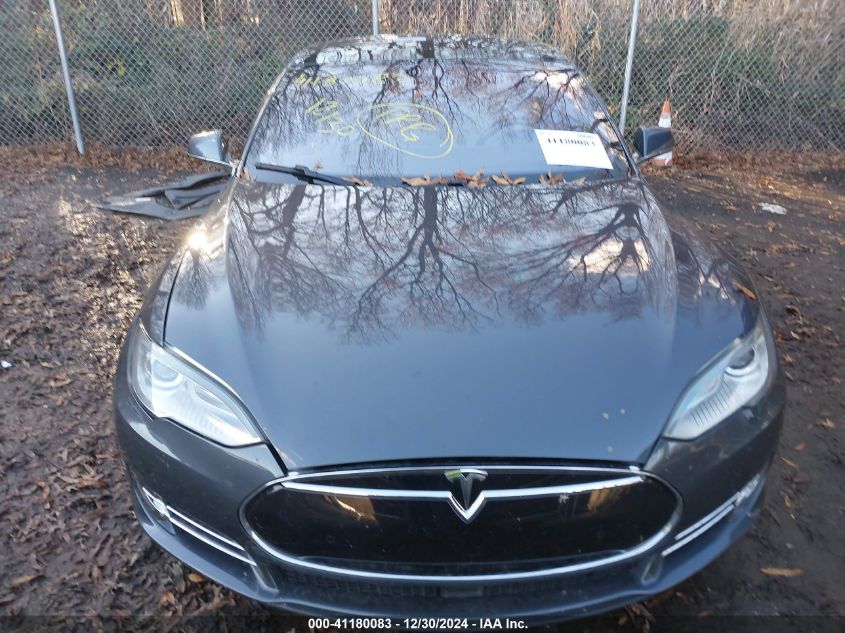 2015 Tesla Model S 70D/85D/P85D VIN: 5YJSA1E27FF119096 Lot: 41180083