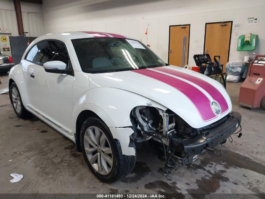 2017 Volkswagen Beetle #Pinkbeetle/1.8T Classic/1.8T S VIN: 3VWF17AT2HM629497 Lot: 41181493