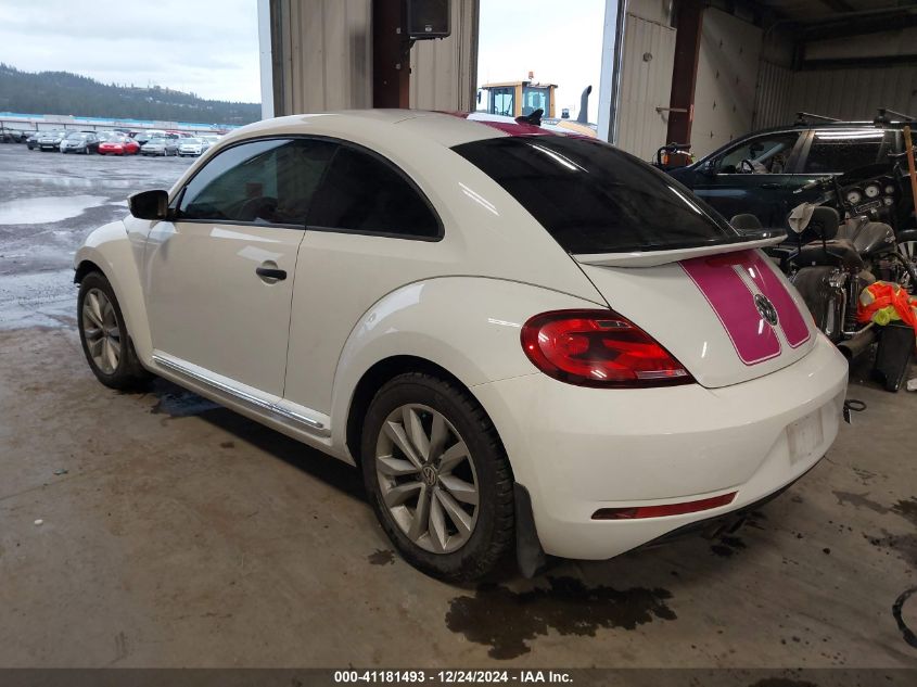 2017 Volkswagen Beetle #Pinkbeetle/1.8T Classic/1.8T S VIN: 3VWF17AT2HM629497 Lot: 41181493