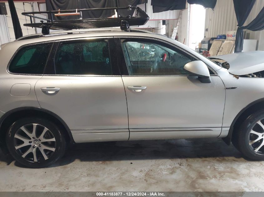 2011 Volkswagen Touareg Tdi Executive VIN: WVGFK9BP4BD005986 Lot: 41183877