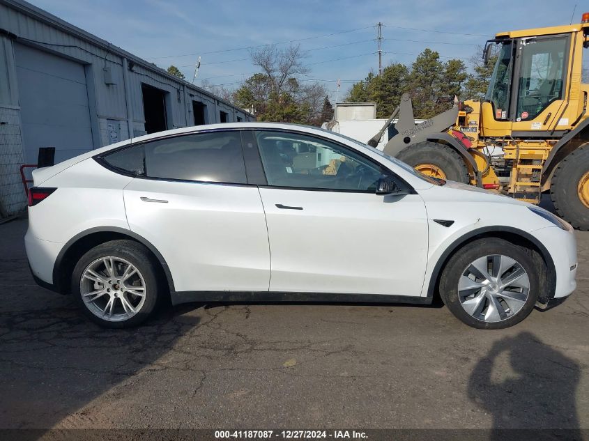 2023 Tesla Model Y Awd/Long Range Dual Motor All-Wheel Drive VIN: 7SAYGDEE2PA155638 Lot: 41187087