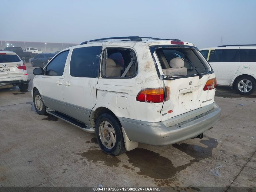 2000 Toyota Sienna Le/Xle VIN: 4T3ZF13C6YU270701 Lot: 41187266