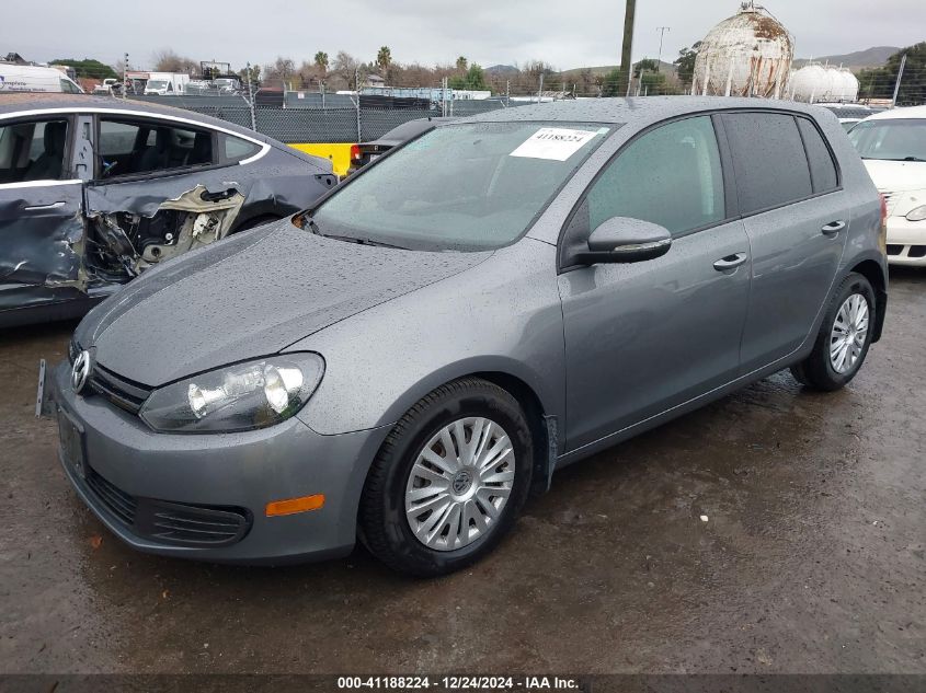 2013 Volkswagen Golf 2.5L 4-Door VIN: WVWDB7AJ1DW121117 Lot: 41188224