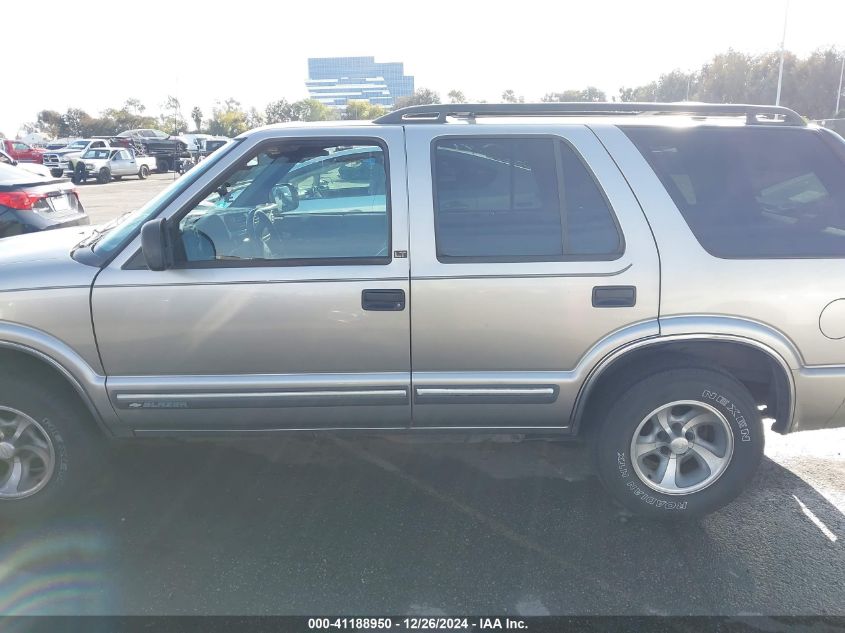 2001 Chevrolet Blazer Lt VIN: 1GNCS13W312125925 Lot: 41188950