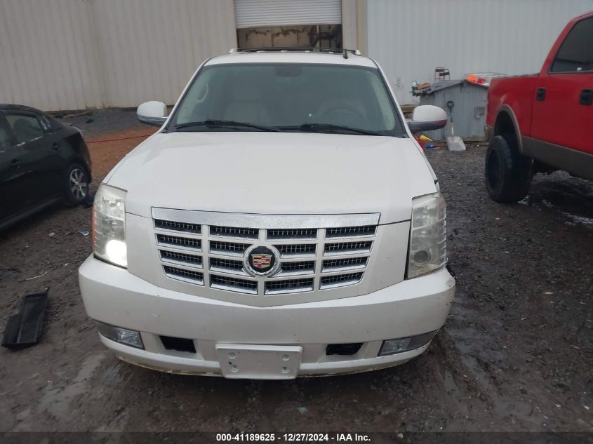 2007 Cadillac Escalade Standard VIN: 1GYEC63887R256789 Lot: 41189625