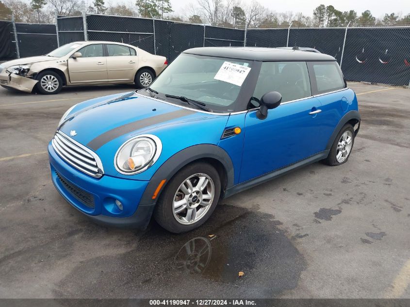 2011 Mini Cooper VIN: WMWSU3C52BT253082 Lot: 41190947