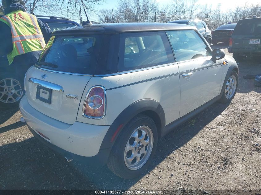 2013 Mini Cooper VIN: WMWSU3C57DT547774 Lot: 41192377