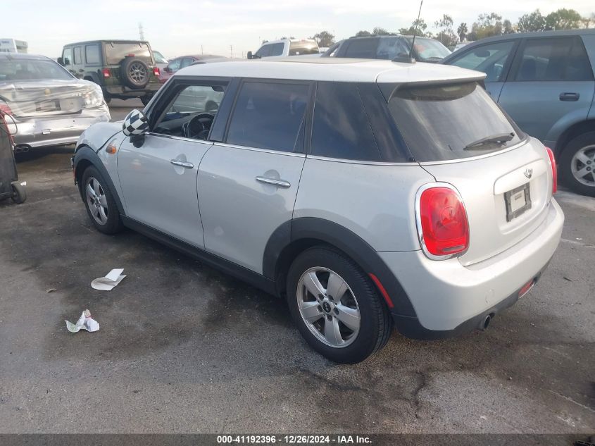 2015 Mini Hardtop Cooper VIN: WMWXS5C55FT830250 Lot: 41192396