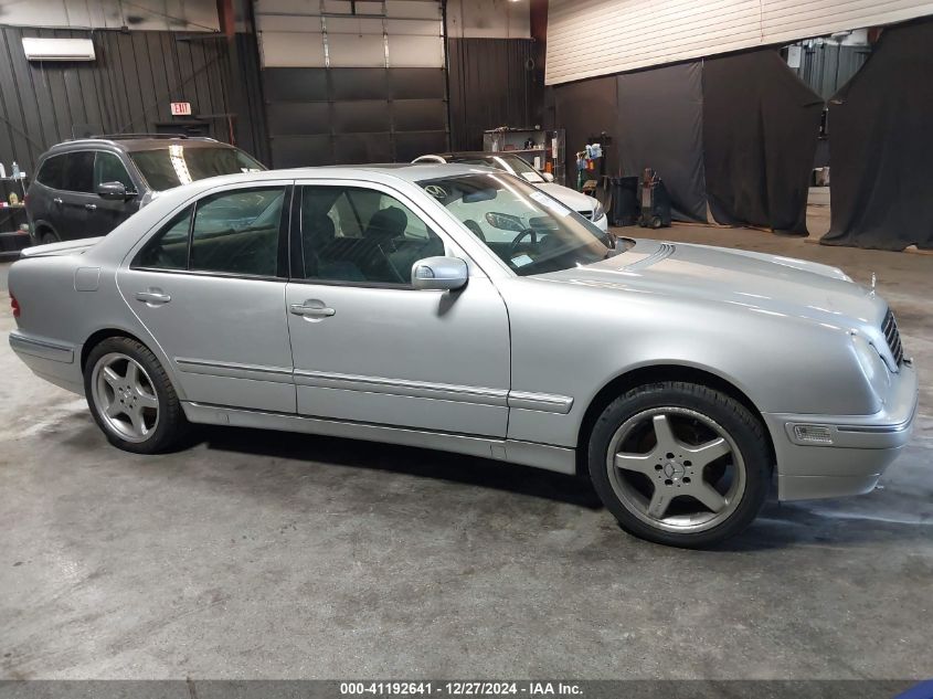 2002 Mercedes-Benz E 320 4M/4M Special Edition VIN: WDBJF82J52X062526 Lot: 41192641