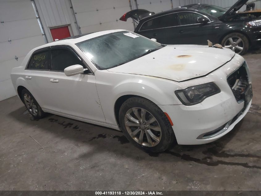 2015 Chrysler 300 Limited VIN: 2C3CCARG0FH830884 Lot: 41193118