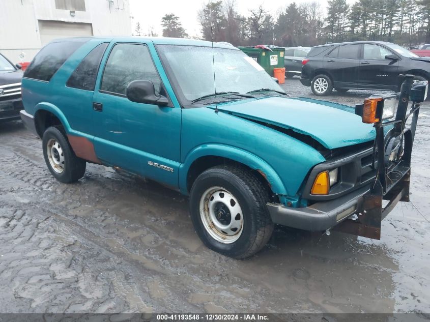 1996 Chevrolet Blazer VIN: 1GNCT18WXTK143881 Lot: 41193548