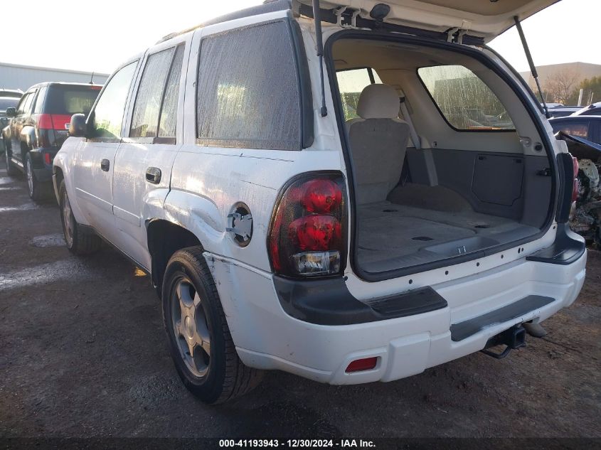 2007 Chevrolet Trailblazer Ls VIN: 1GNDT13S172182714 Lot: 41193943