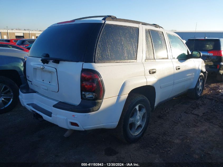 2007 Chevrolet Trailblazer Ls VIN: 1GNDT13S172182714 Lot: 41193943