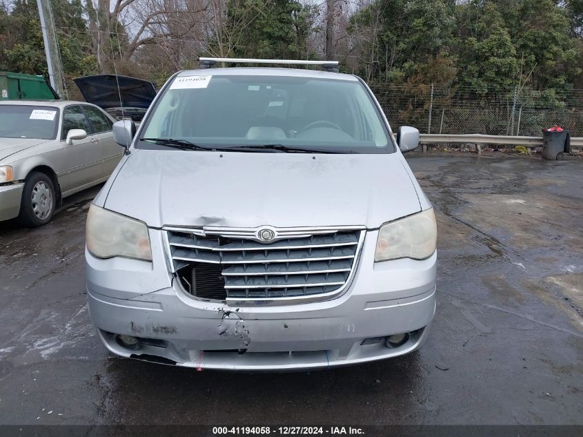 2009 Chrysler Town & Country Touring VIN: 2A8HR54149R624811 Lot: 41194058