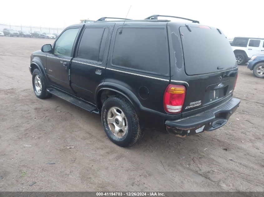 2000 Ford Explorer Limited VIN: 1FMDU85P2YZA45843 Lot: 41194703