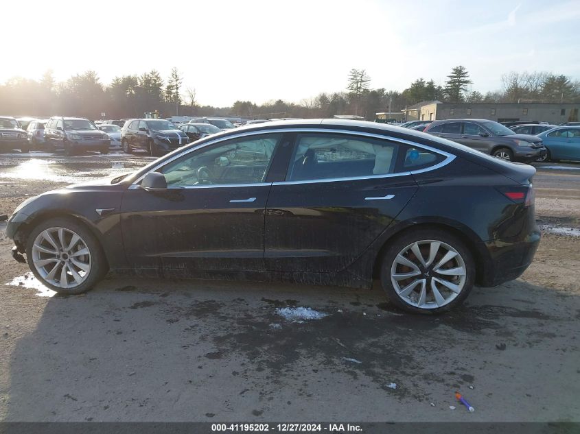 2018 Tesla Model 3 Long Range/Performance VIN: 5YJ3E1EB1JF086551 Lot: 41195202