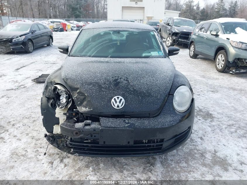 2012 Volkswagen Beetle 2.5L VIN: 3VWJP7AT8CM619137 Lot: 41195954