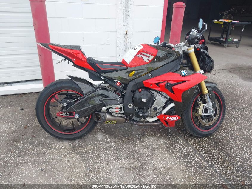 2016 BMW S 1000 R VIN: WB10D1200GZ696434 Lot: 41196254