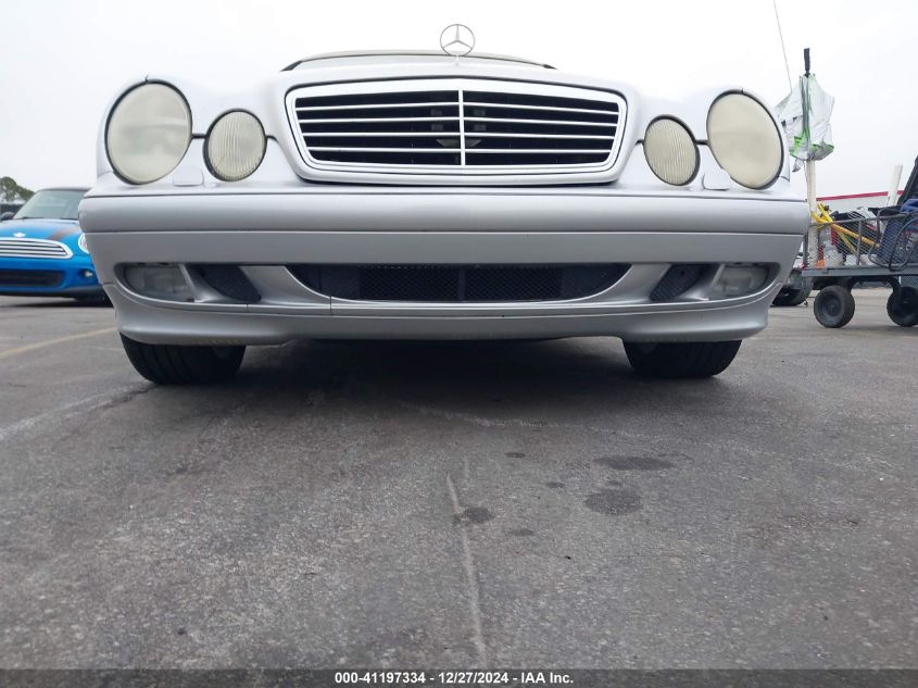 2001 Mercedes-Benz Clk 320 VIN: WDBLK65G81T083711 Lot: 41197334