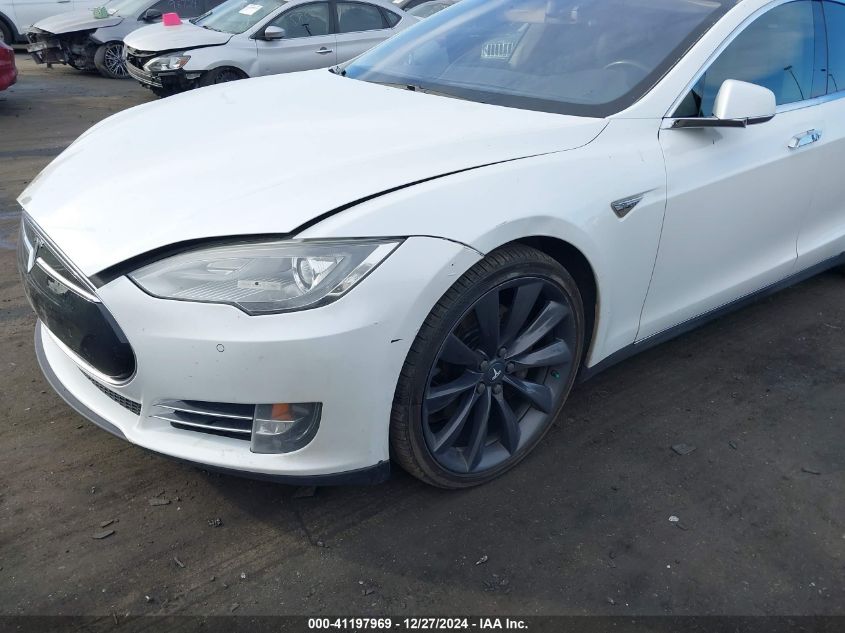 2013 Tesla Model S Performance VIN: 5YJSA1CP5DFP24939 Lot: 41197969