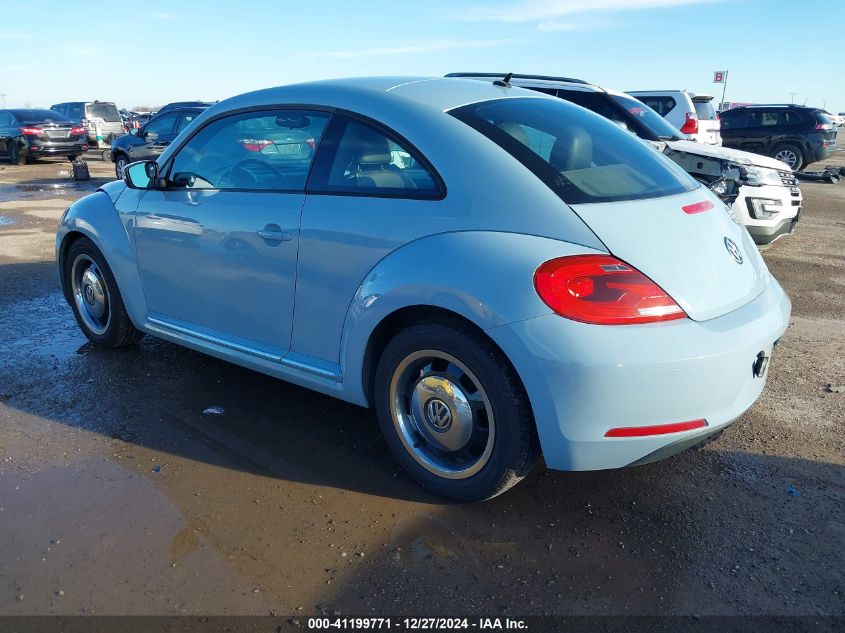 2012 Volkswagen Beetle 2.5L VIN: 3VWJX7AT7CM653229 Lot: 41199771