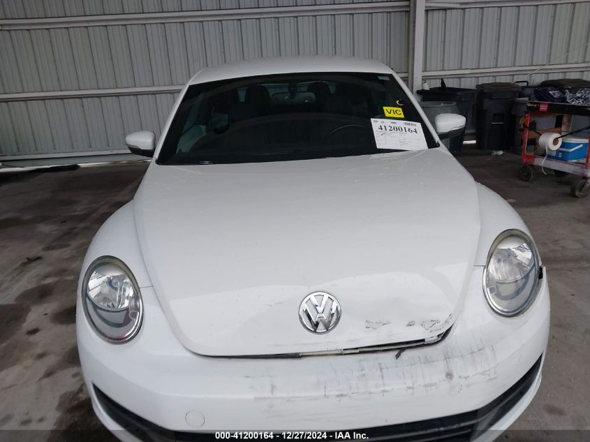 2015 Volkswagen Beetle 1.8T VIN: 3VWJ17ATXFM642182 Lot: 41200164