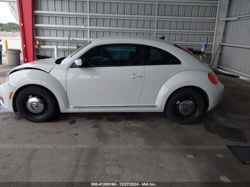 2015 Volkswagen Beetle 1.8T VIN: 3VWJ17ATXFM642182 Lot: 41200164