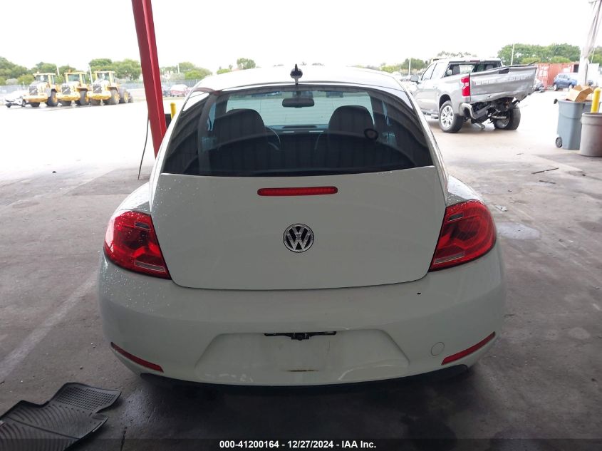 2015 Volkswagen Beetle 1.8T VIN: 3VWJ17ATXFM642182 Lot: 41200164