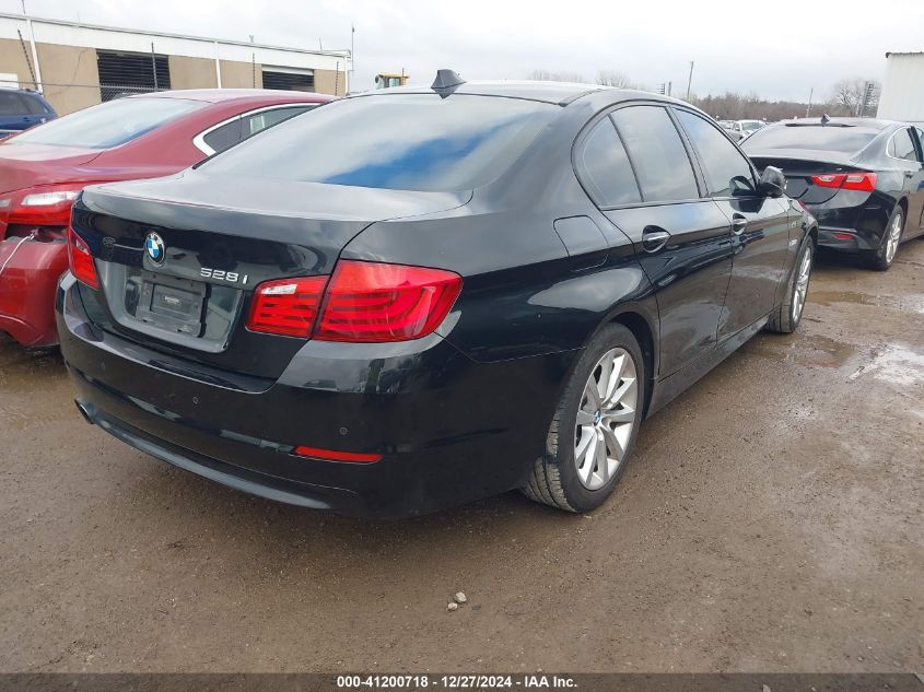 2012 BMW 528I VIN: WBAXG5C57CDX01868 Lot: 41200718