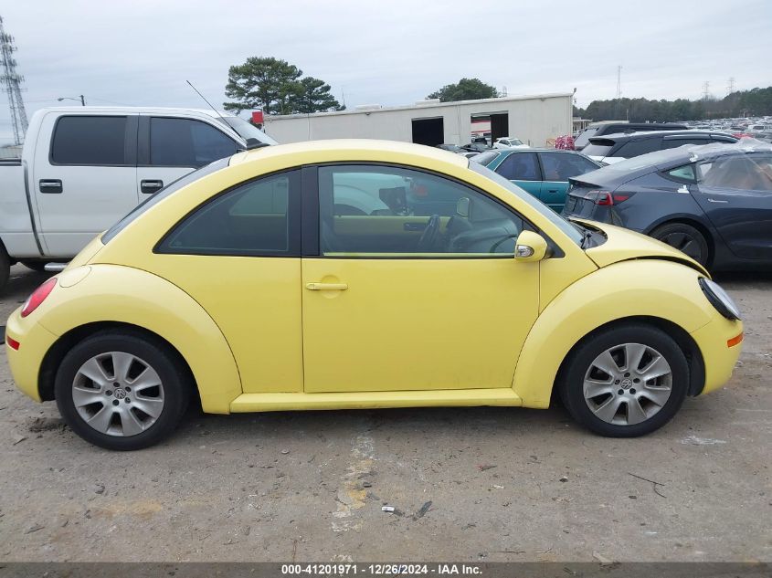 2009 Volkswagen New Beetle 2.5L VIN: 3VWPW31C59M518880 Lot: 41201971