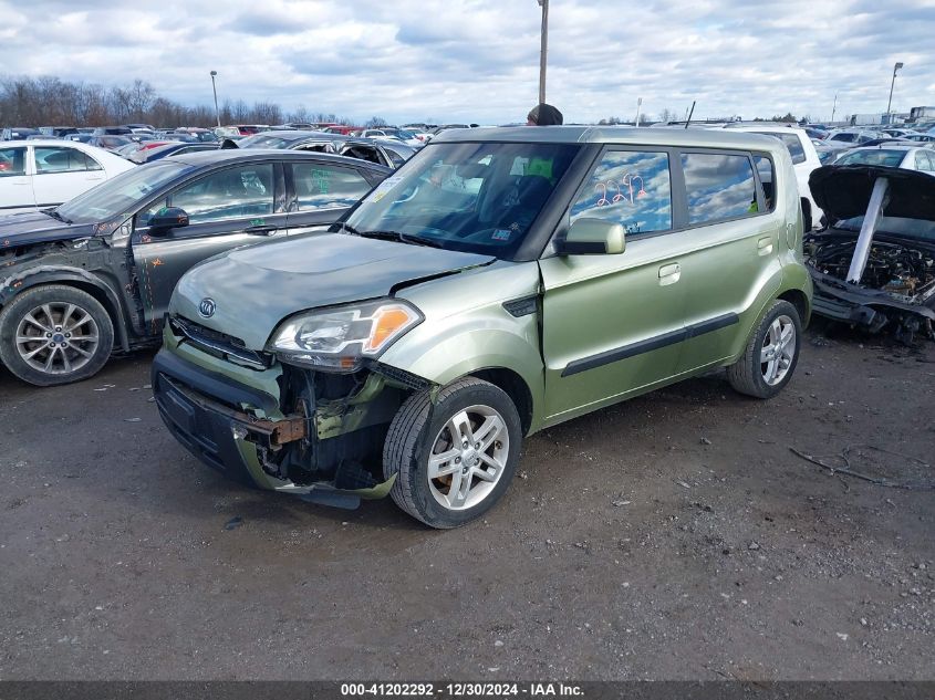 2010 Kia Soul + VIN: KNDJT2A26A7118313 Lot: 41202292