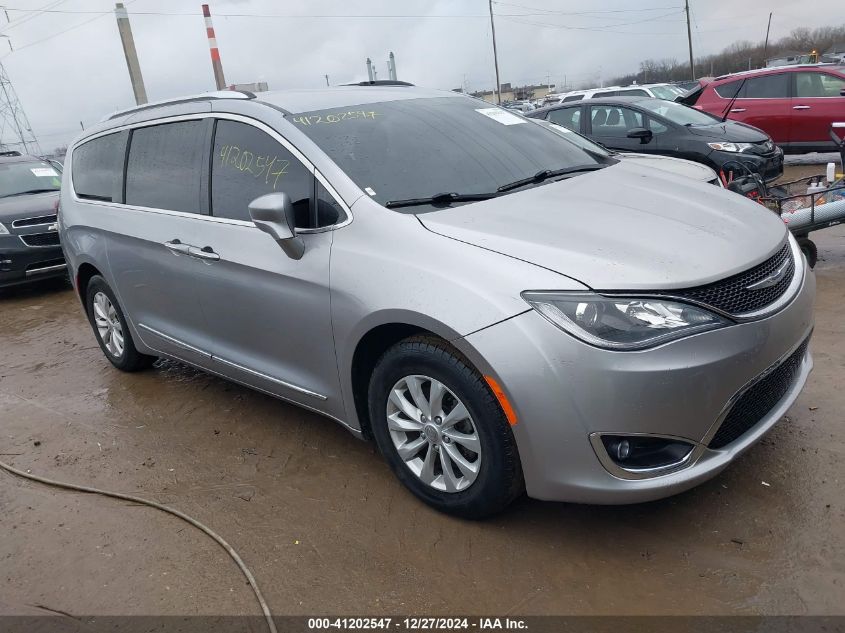 2019 Chrysler Pacifica Touring L VIN: 2C4RC1BGXKR603528 Lot: 41202547