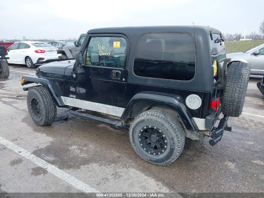 2004 Jeep Wrangler / Tj Sahara VIN: 1J4FA59SX4P742275 Lot: 41202555