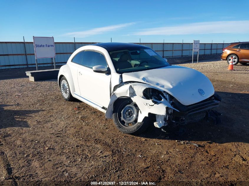 2013 Volkswagen Beetle 2.5L VIN: 3VWJX7AT3DM660437 Lot: 41202697