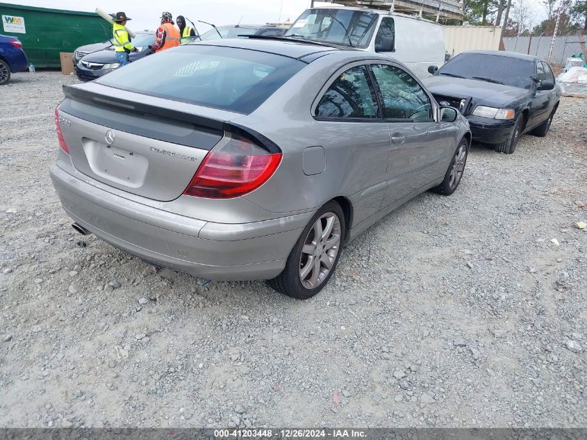 2004 Mercedes-Benz C 230 Kompressor Sport VIN: WDBRN40JX4A585077 Lot: 41203448