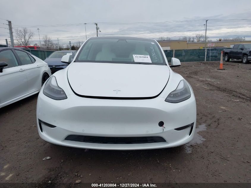 2022 Tesla Model Y Performance Dual Motor All-Wheel Drive VIN: 7SAYGDEF7NF367203 Lot: 41203804