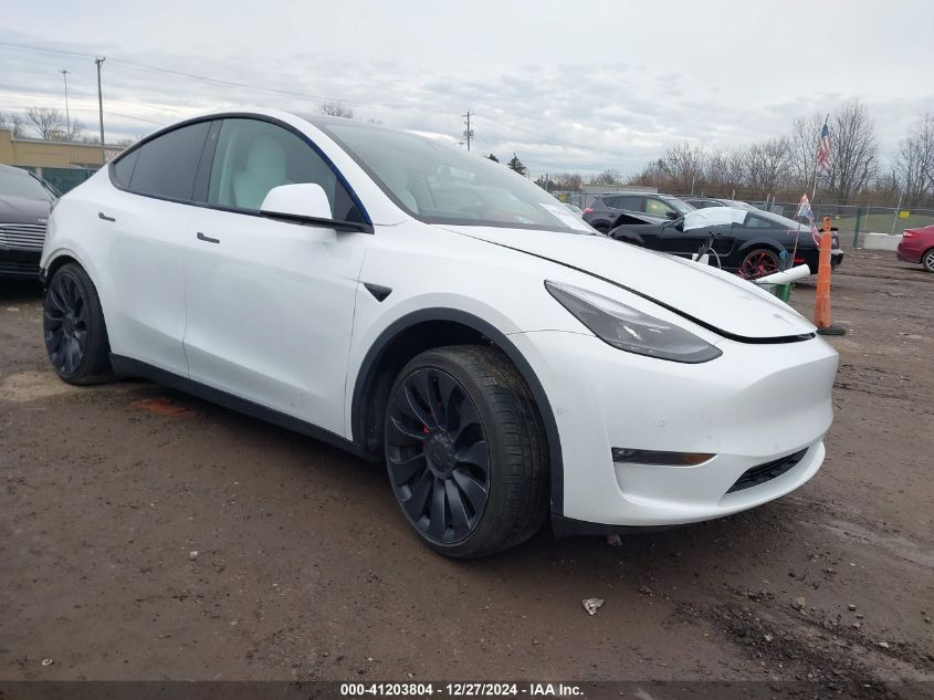 2022 Tesla Model Y Performance Dual Motor All-Wheel Drive VIN: 7SAYGDEF7NF367203 Lot: 41203804