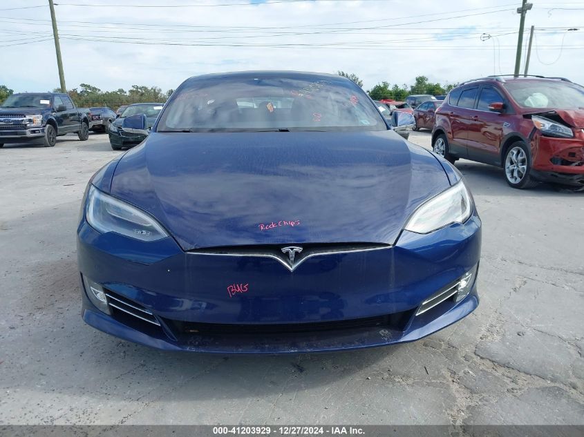 2018 Tesla Model S 100D/75D/P100D VIN: 5YJSA1E24JF275735 Lot: 41203929