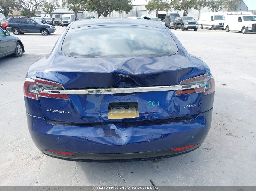 2018 Tesla Model S 100D/75D/P100D VIN: 5YJSA1E24JF275735 Lot: 41203929