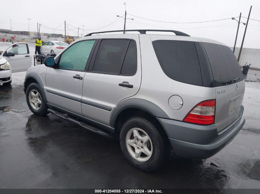 1998 Mercedes-Benz Ml 320 Classic VIN: 4JGAB54E1WA045397 Lot: 41204055