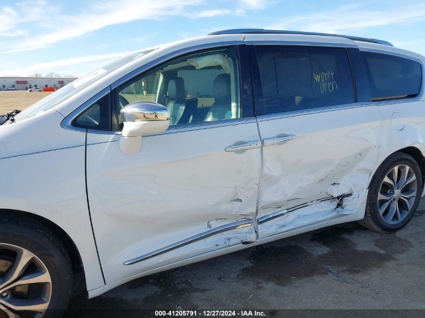 2018 Chrysler Pacifica Limited VIN: 2C4RC1GG0JR245797 Lot: 41205791