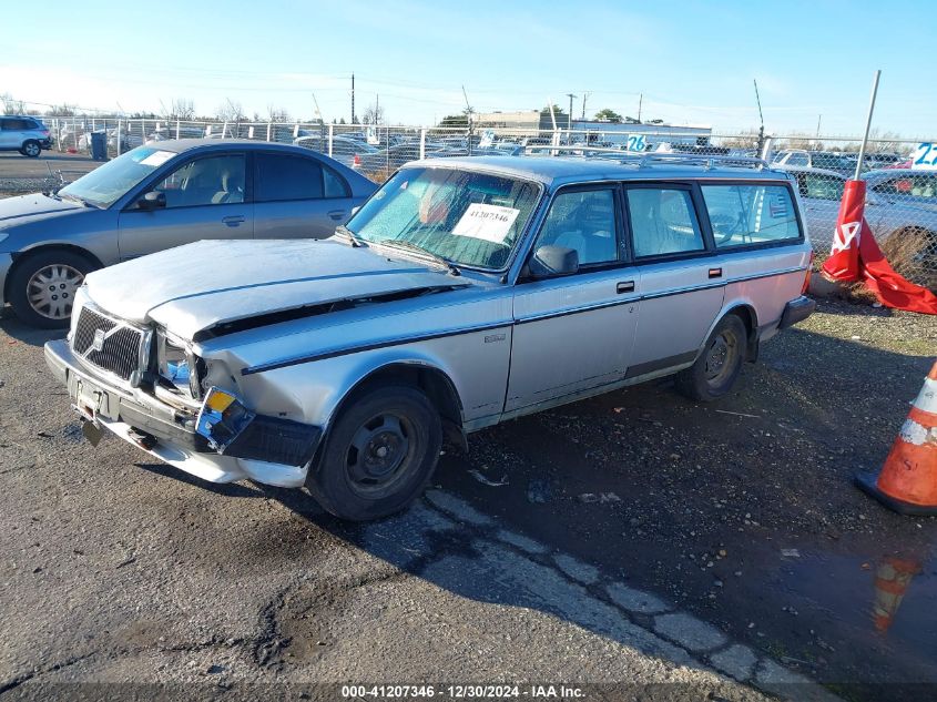 1987 Volvo 245 Dl/Gl VIN: YV1AX885XH1756983 Lot: 41207346