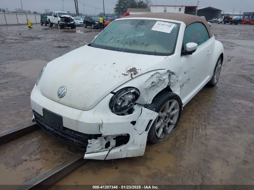 2013 Volkswagen Beetle 2.5L VIN: 3VW5P7AT4DM813845 Lot: 41207348