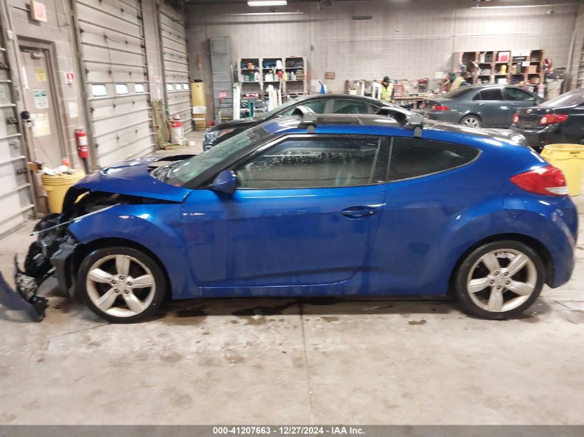 2014 Hyundai Veloster Base W/Black VIN: KMHTC6AD4EU196870 Lot: 41207663