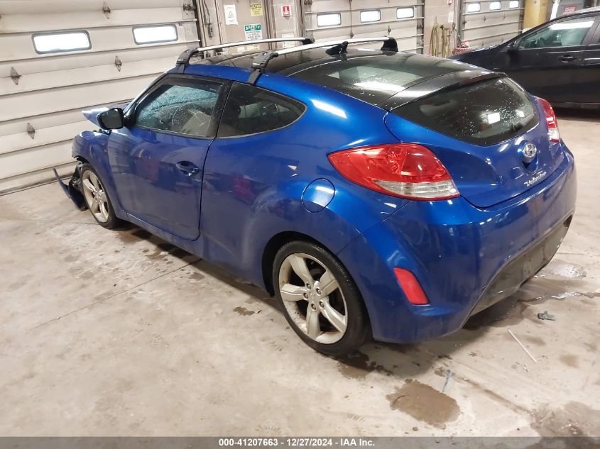 2014 Hyundai Veloster Base W/Black VIN: KMHTC6AD4EU196870 Lot: 41207663